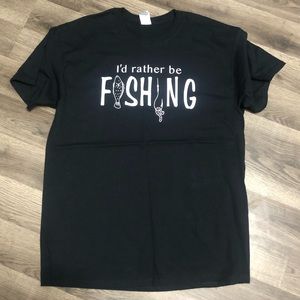 Men’s T-shirt size Large